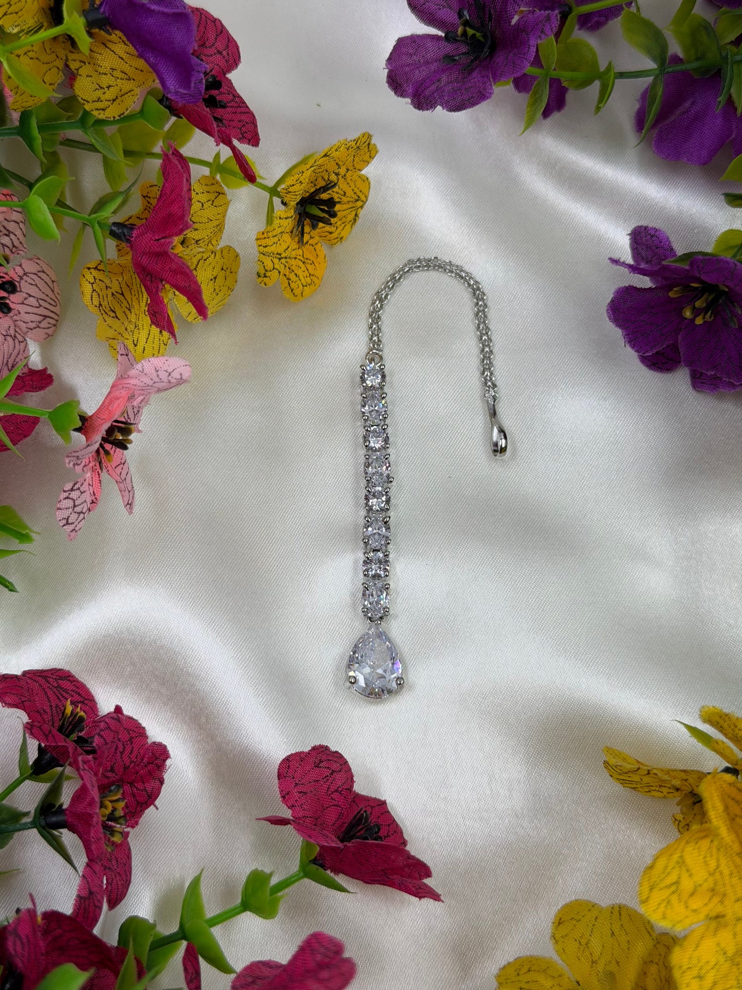 Sushila American Diamond Mang Tika