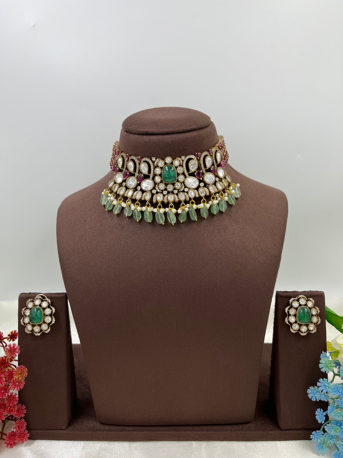 Soverian Polki Kundan Choker Necklace