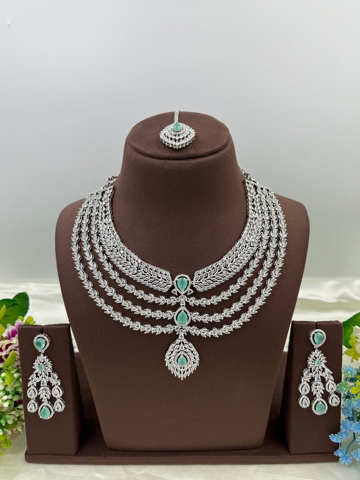 Noble Premium Ad Necklace