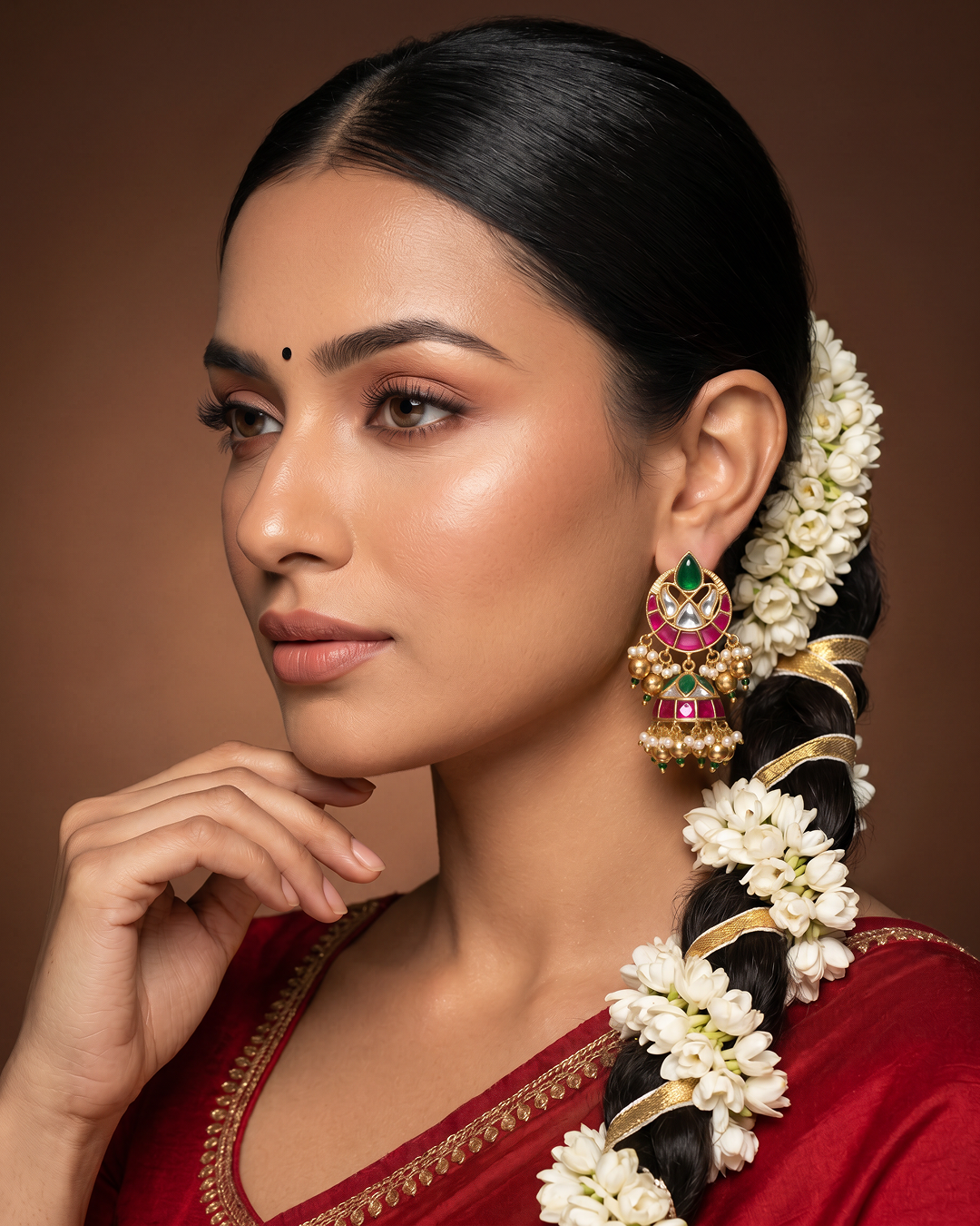 Bhoomi Jadau Pachi Kundan Jumka