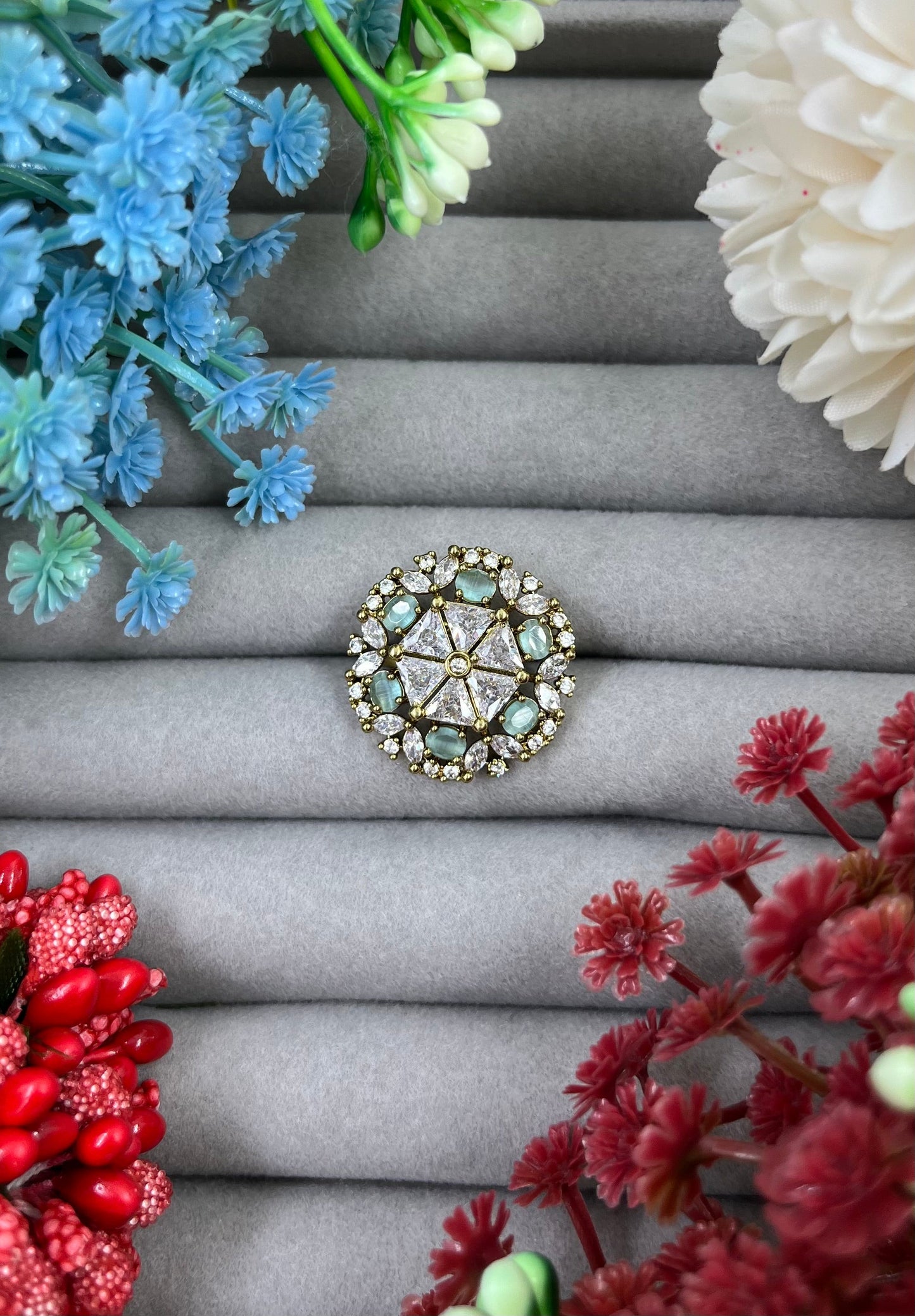 Rulino Victorian Ad Ring