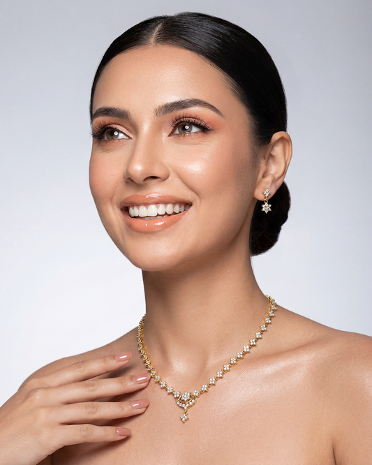 Bela Victorian Delicate Necklace