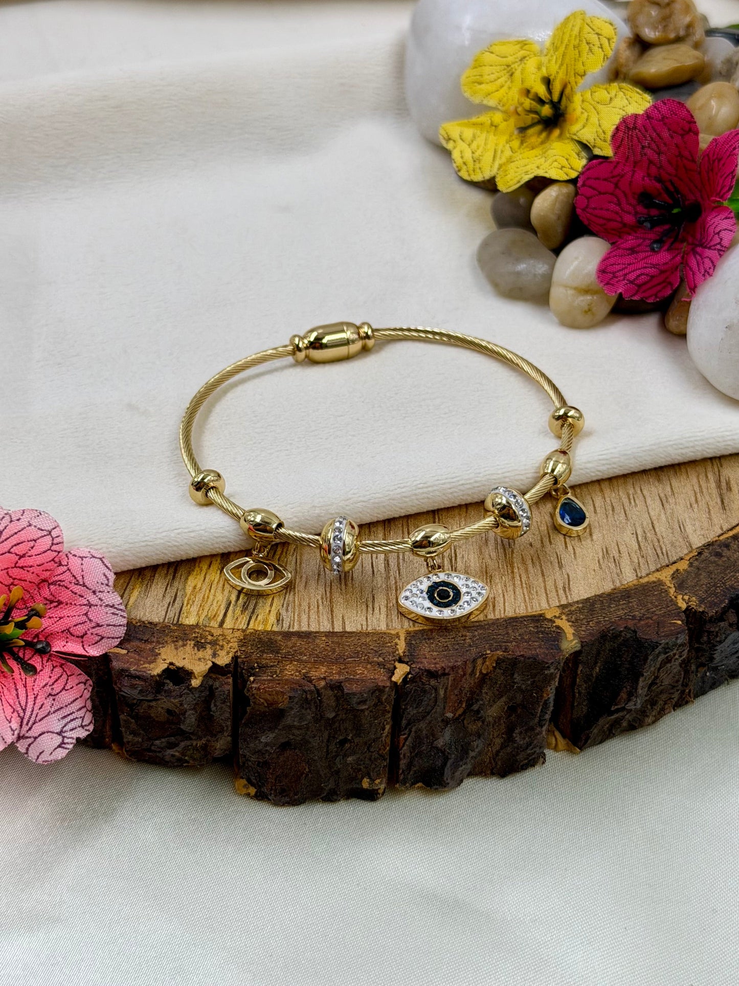 Sabrina Anti-Tarnish Stainless Steel Bracelet (Openable)