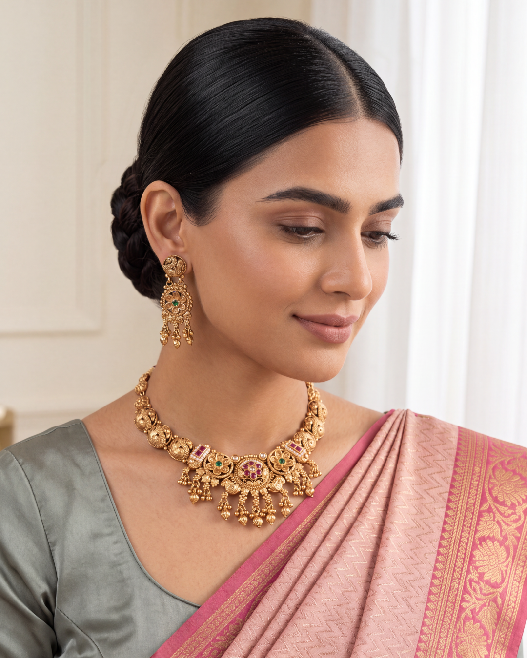Richa Heritage Necklace Set close-up view