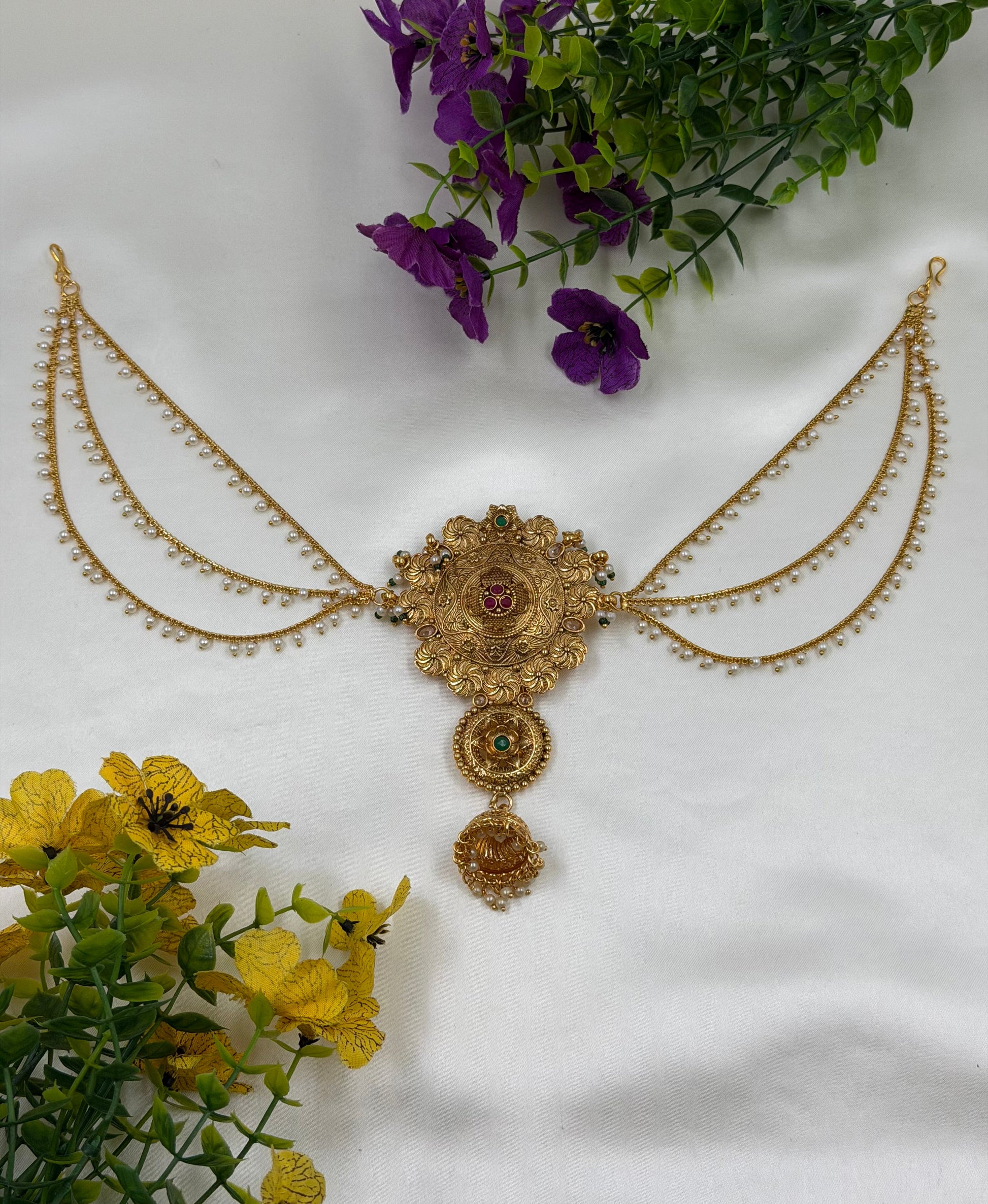 Swara Hair Pin close-up view