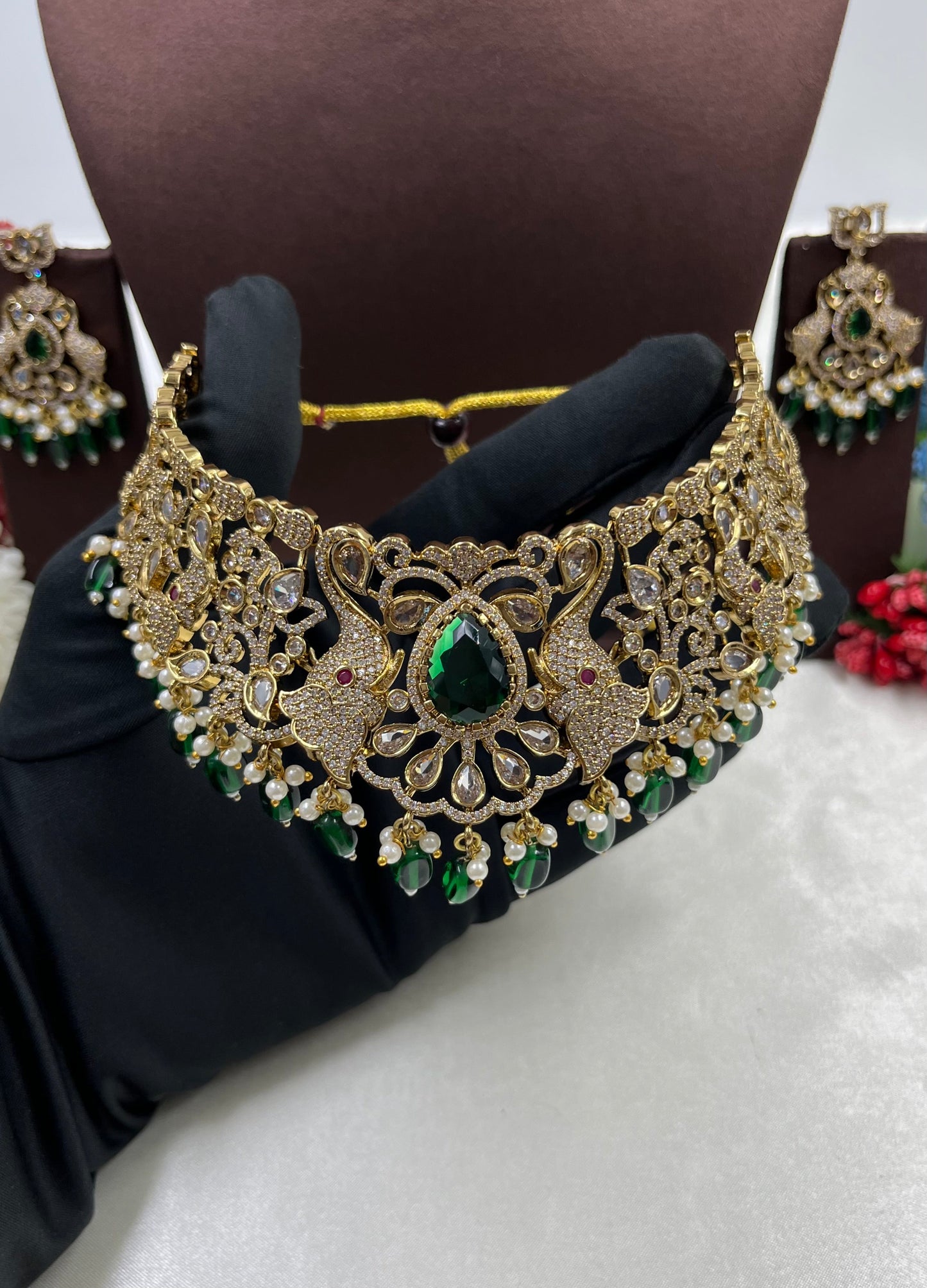 Heena Victorian Choker Necklace Set