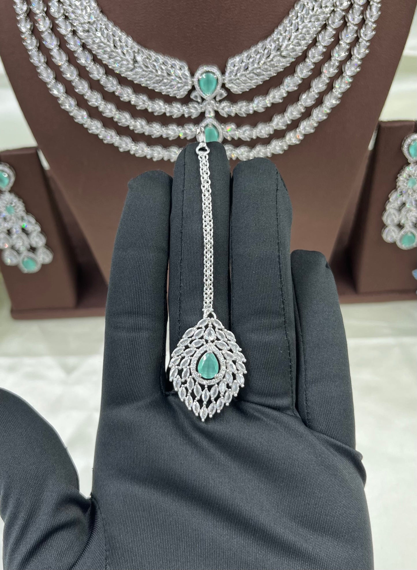 Noble Premium Ad Necklace