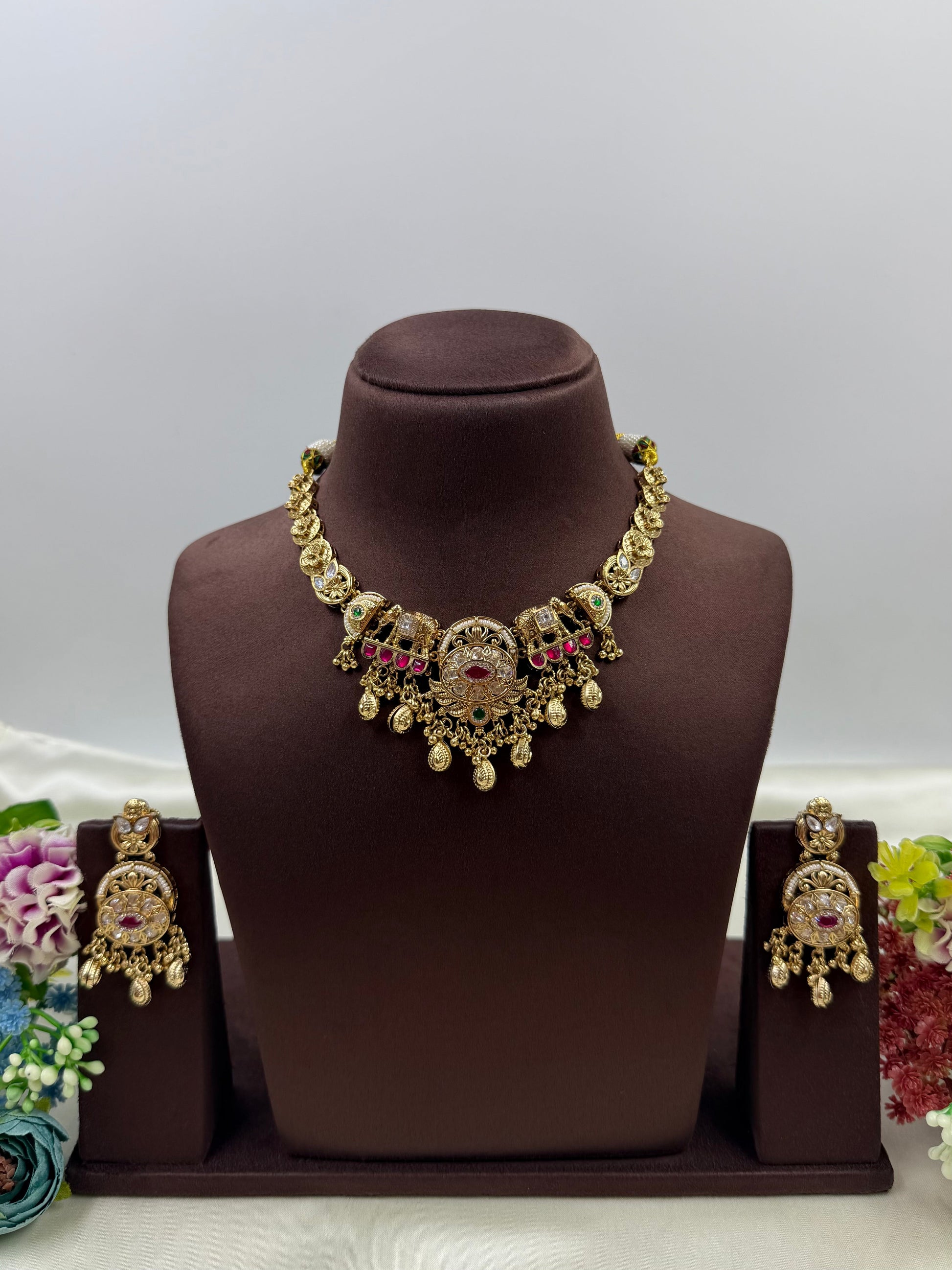 Sneha Heritage Necklace Set close-up view