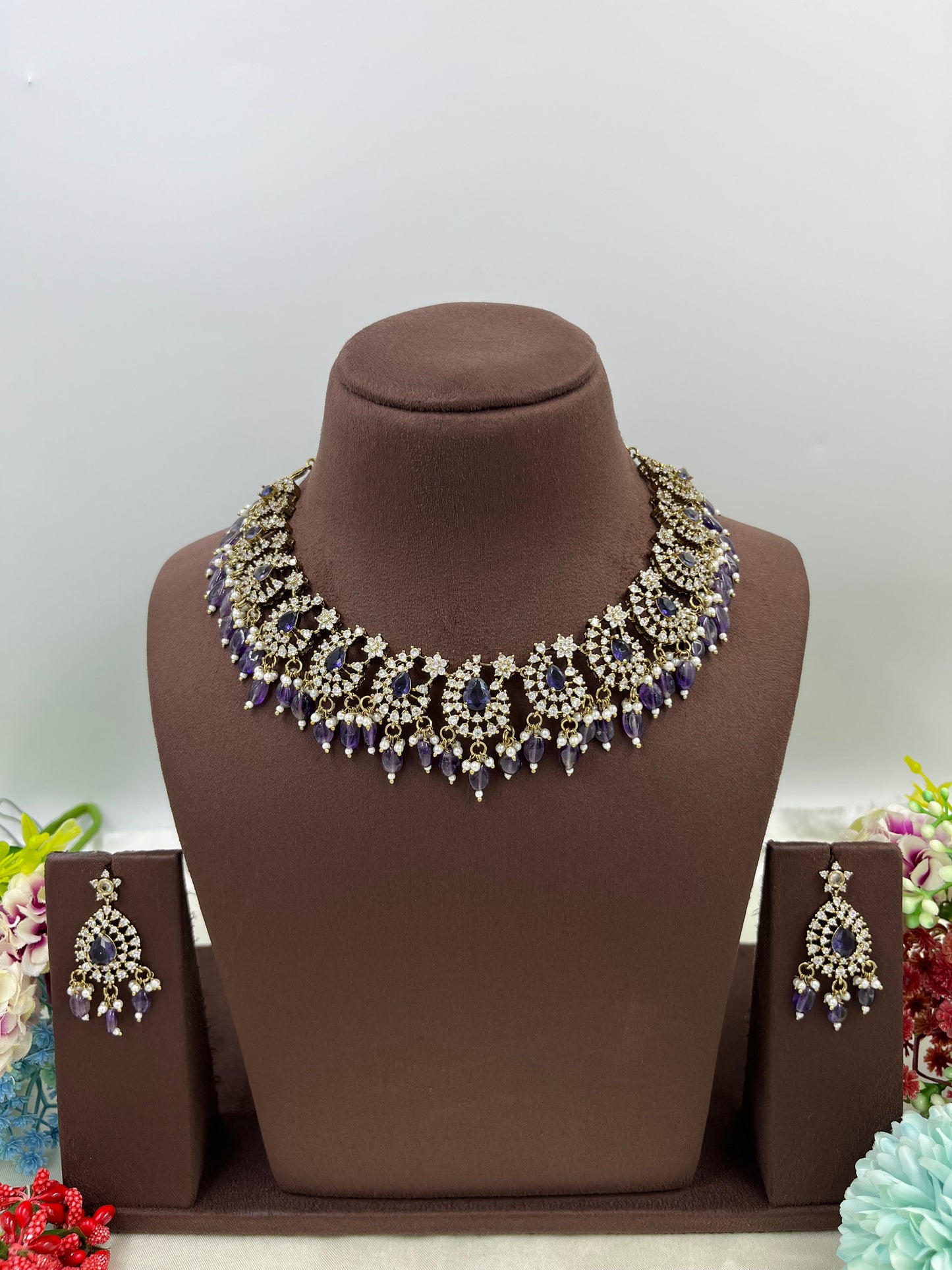 Luri Victorian Necklace
