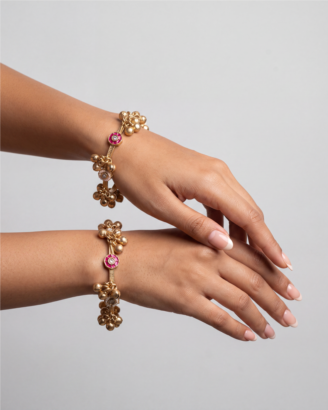 Sakshi Bangle Set close-up view