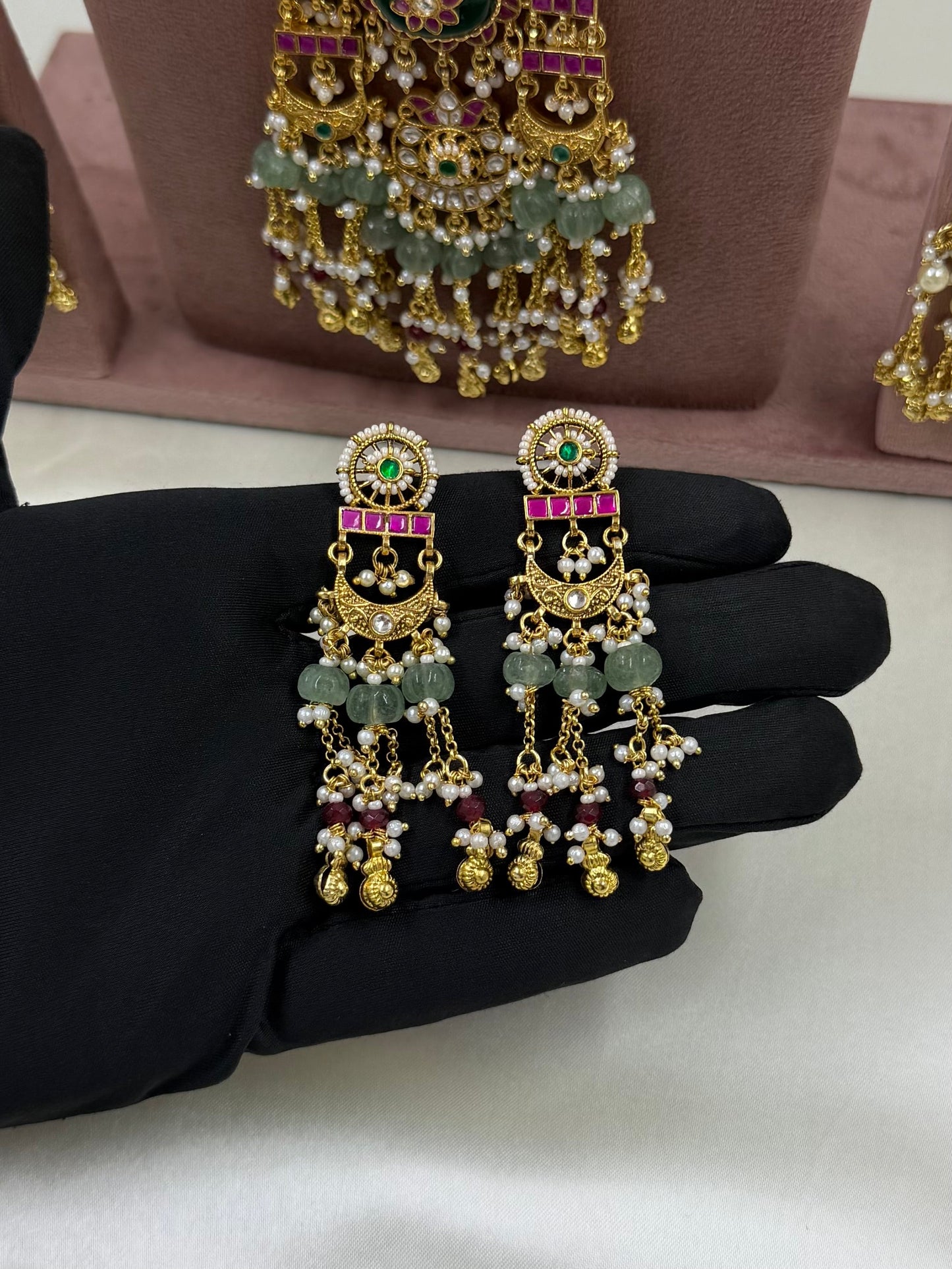 Anita Pachi Kundan Combo Set