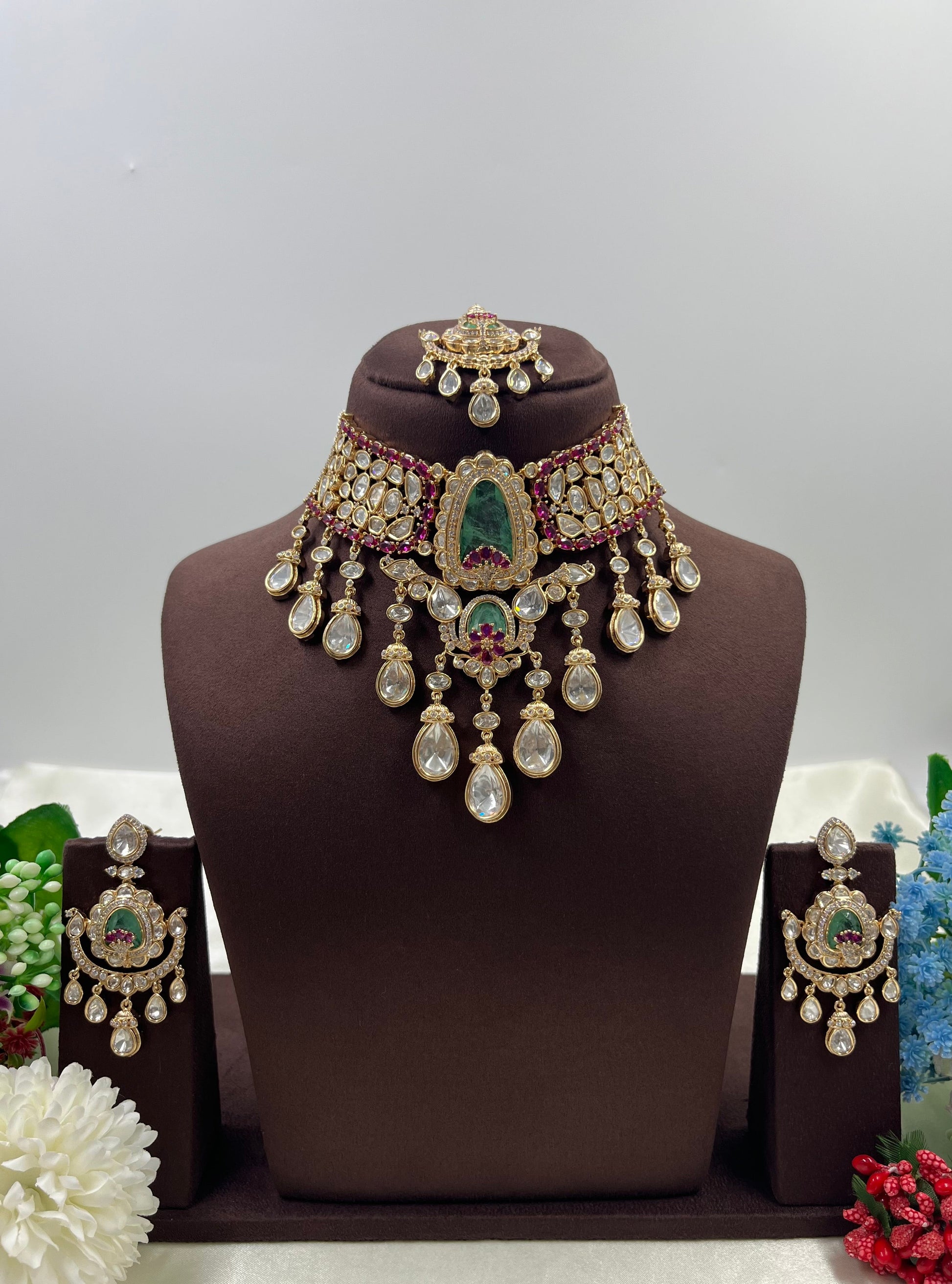 Sachi Moissanite Choker Necklace Set close-up view