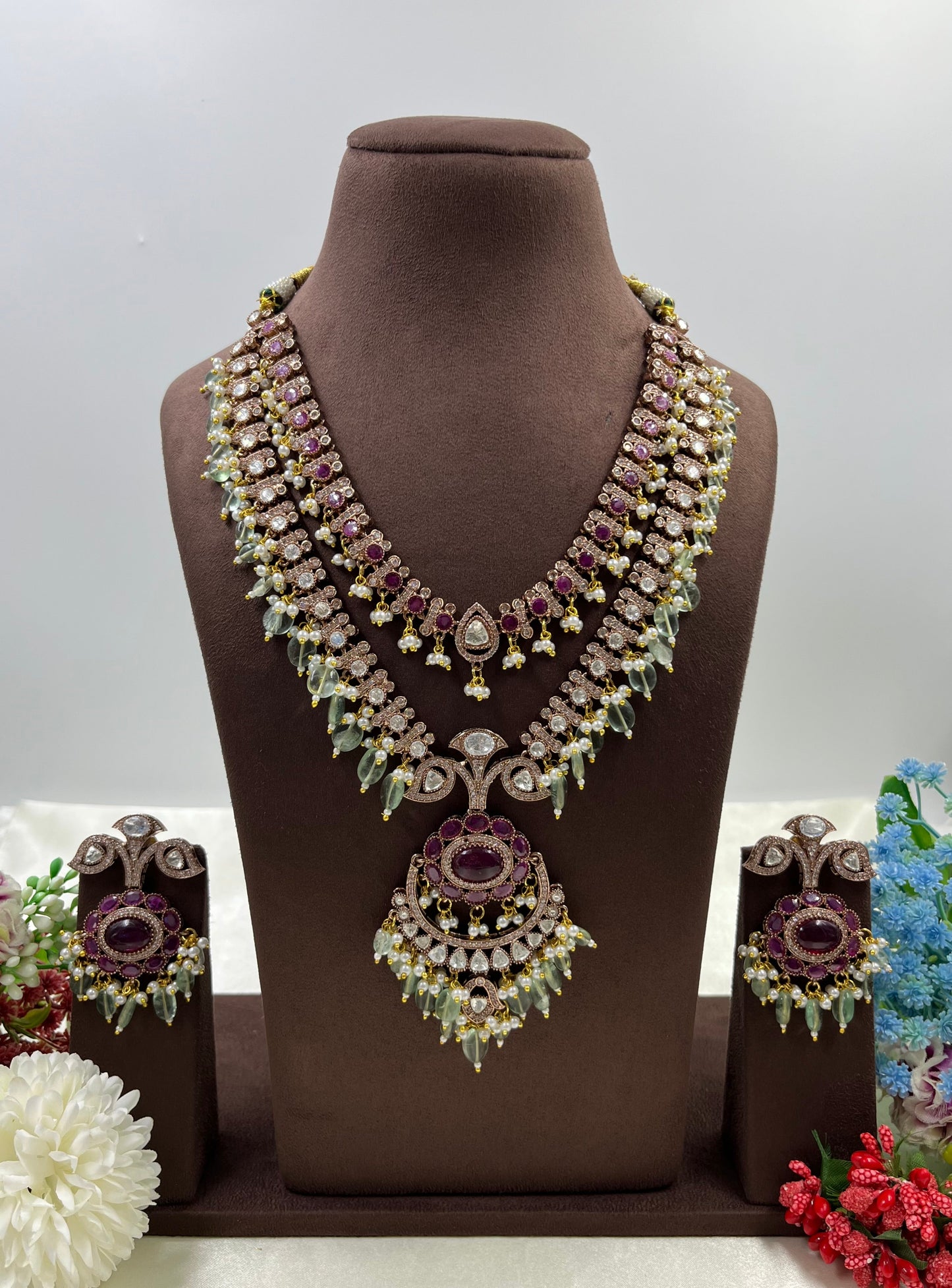 Viva Premium Antique Rose Victorian Necklace Set