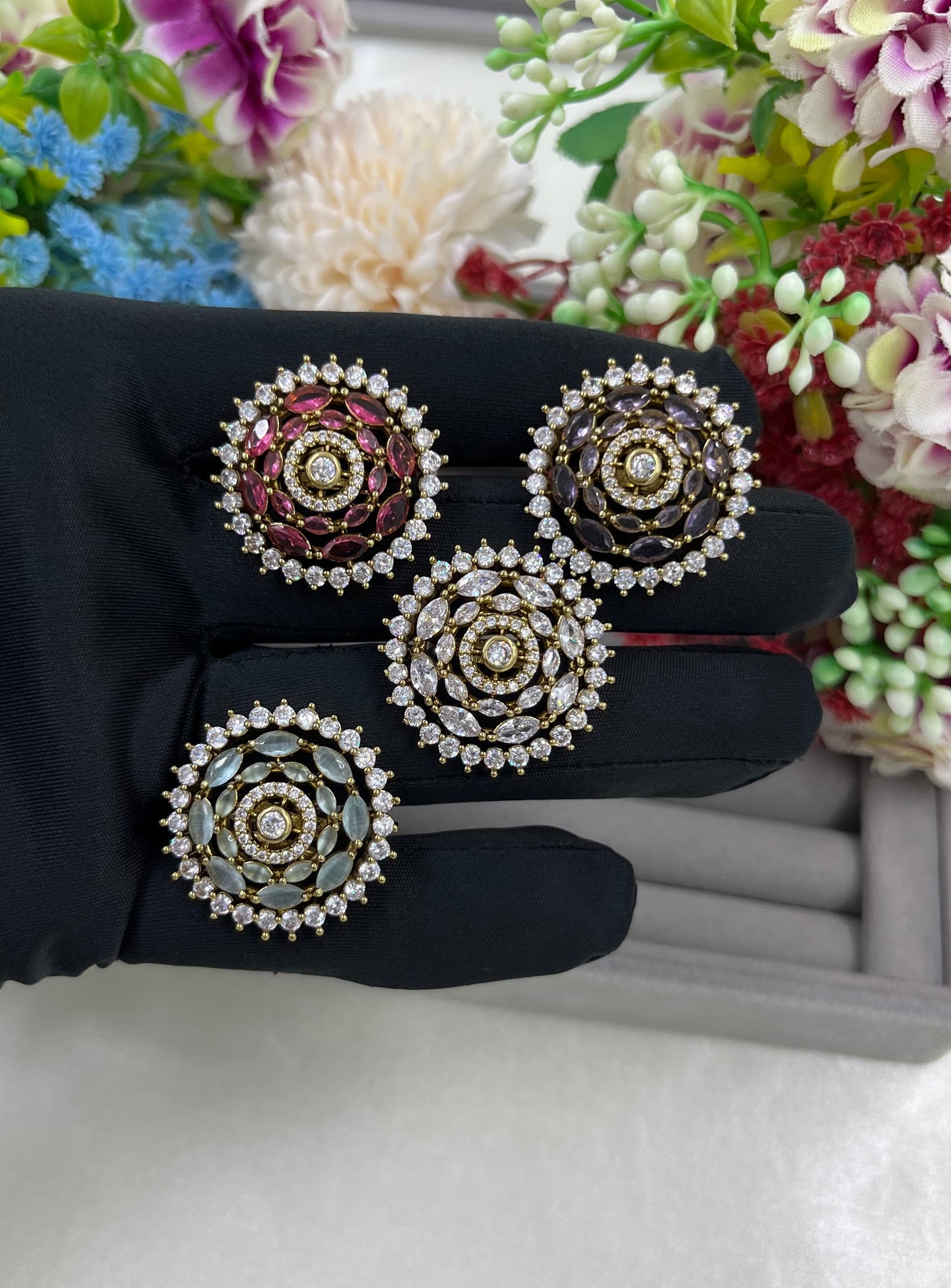 Regal Victorian Ad Ring