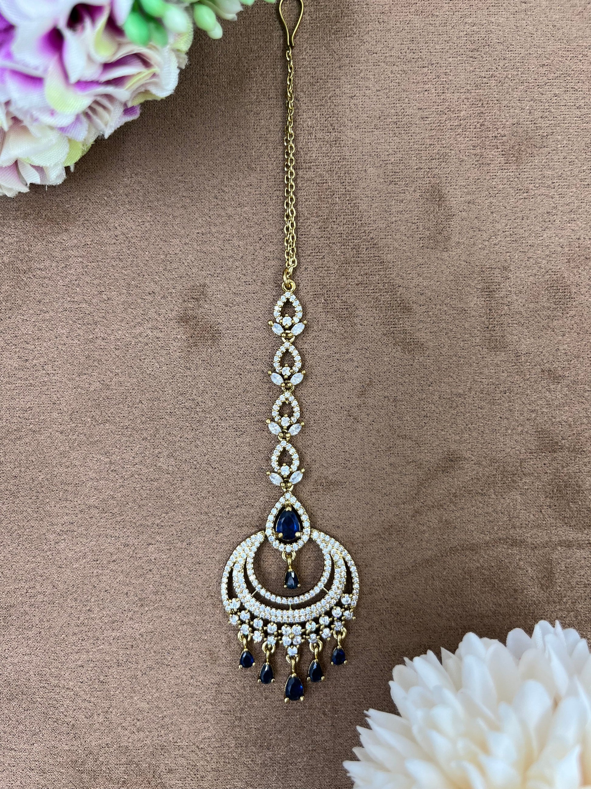 Hena American Diamond Jewellery close-up view