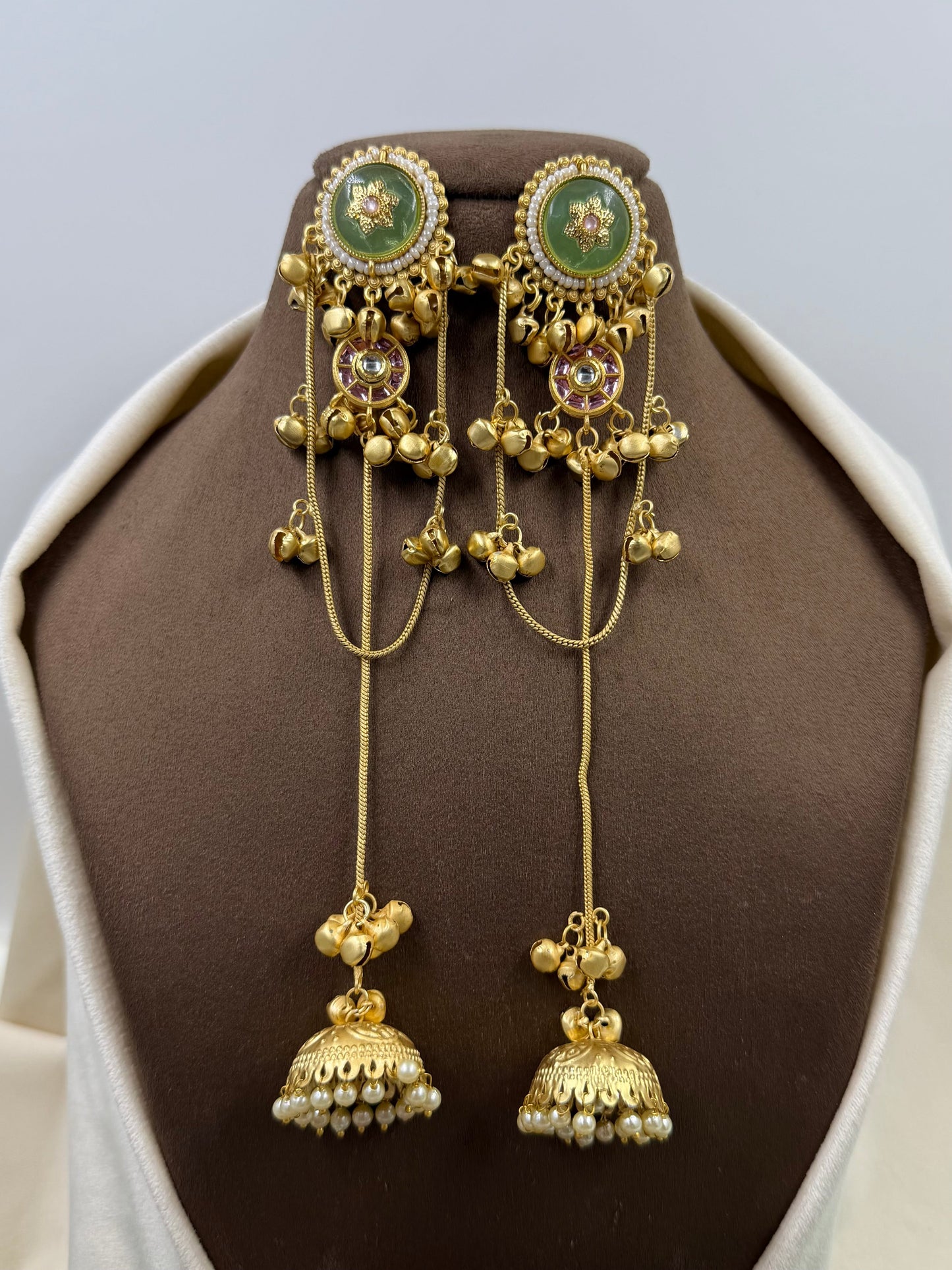 Rida Kashmiri Earing