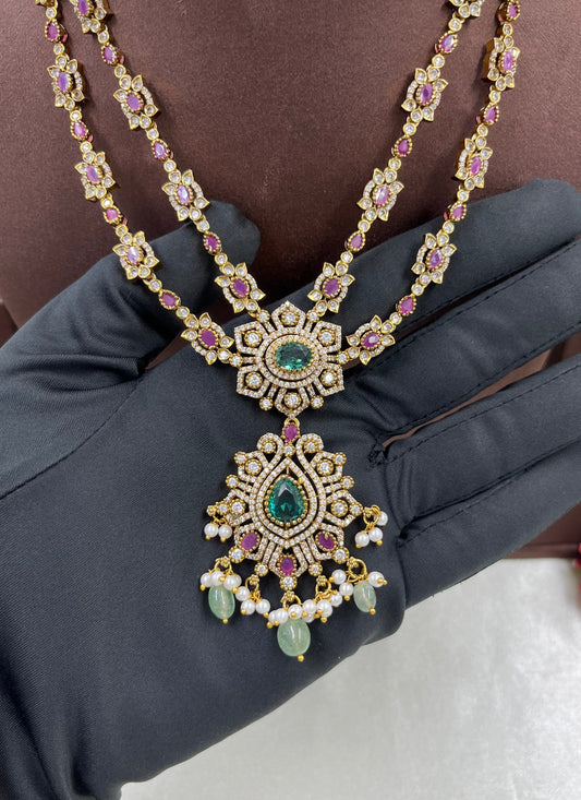 Pihu Victorian Premium Necklace
