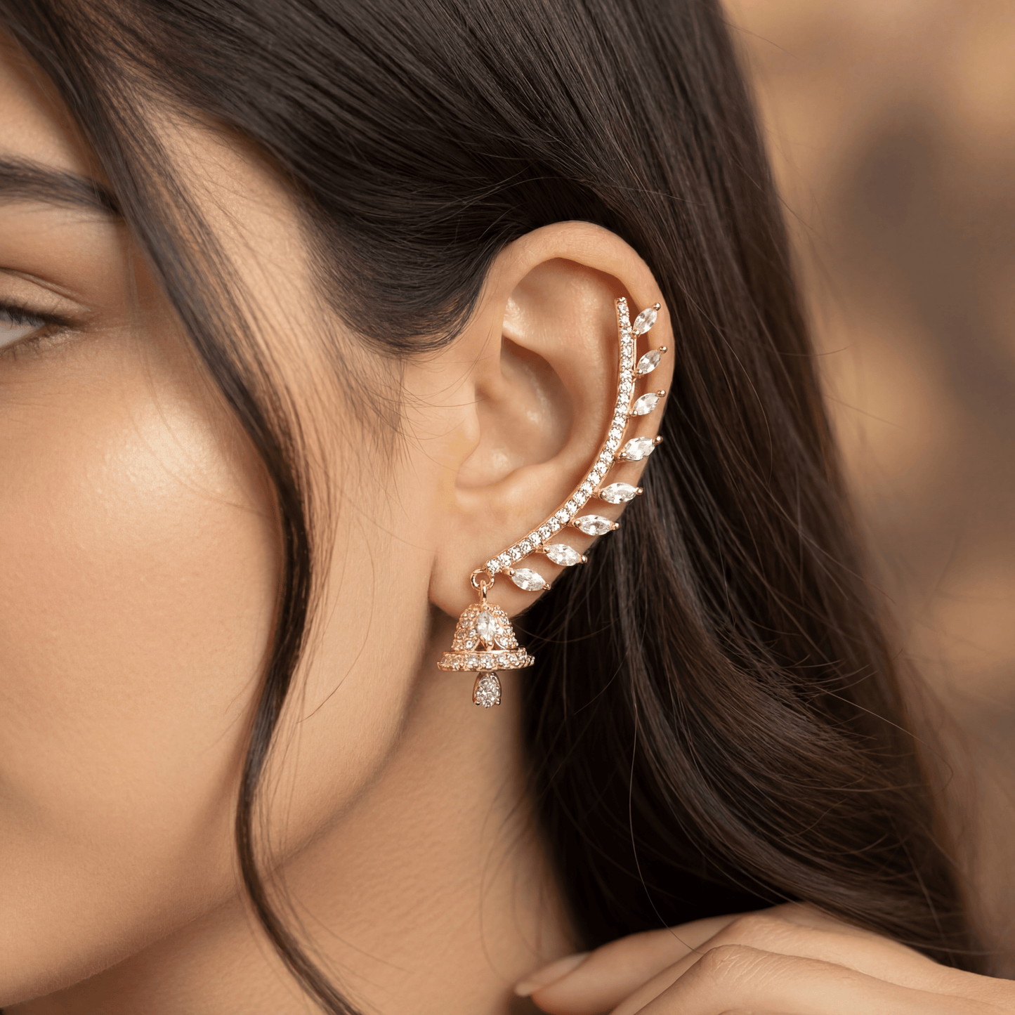 Alia American Diamond Earcuff