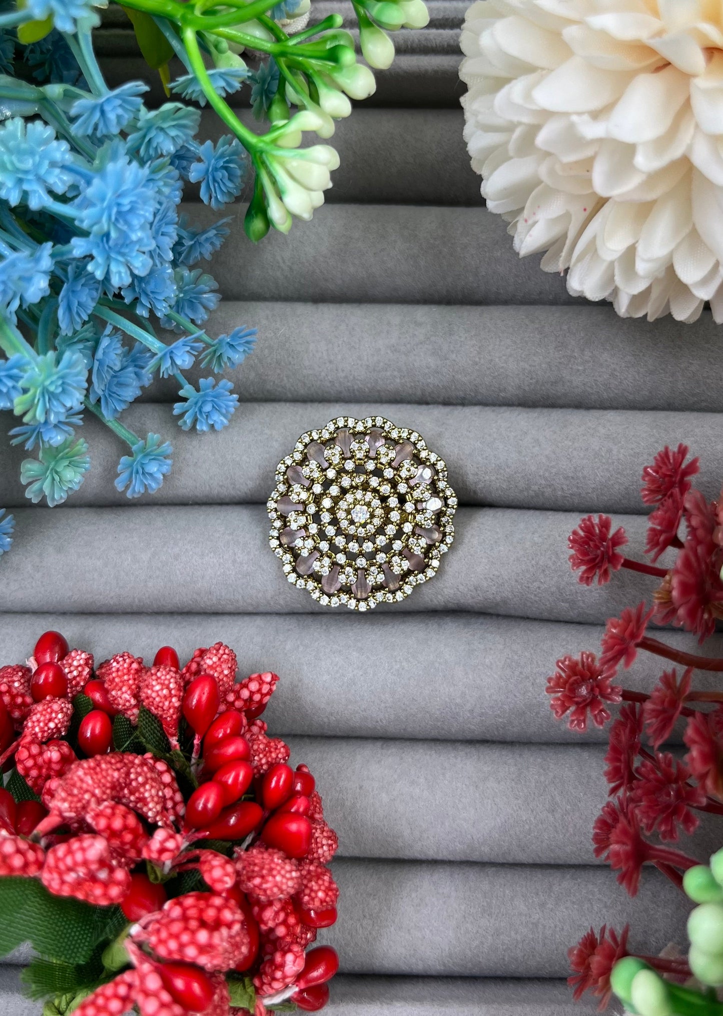 Dimpi  Victorian Ad Ring