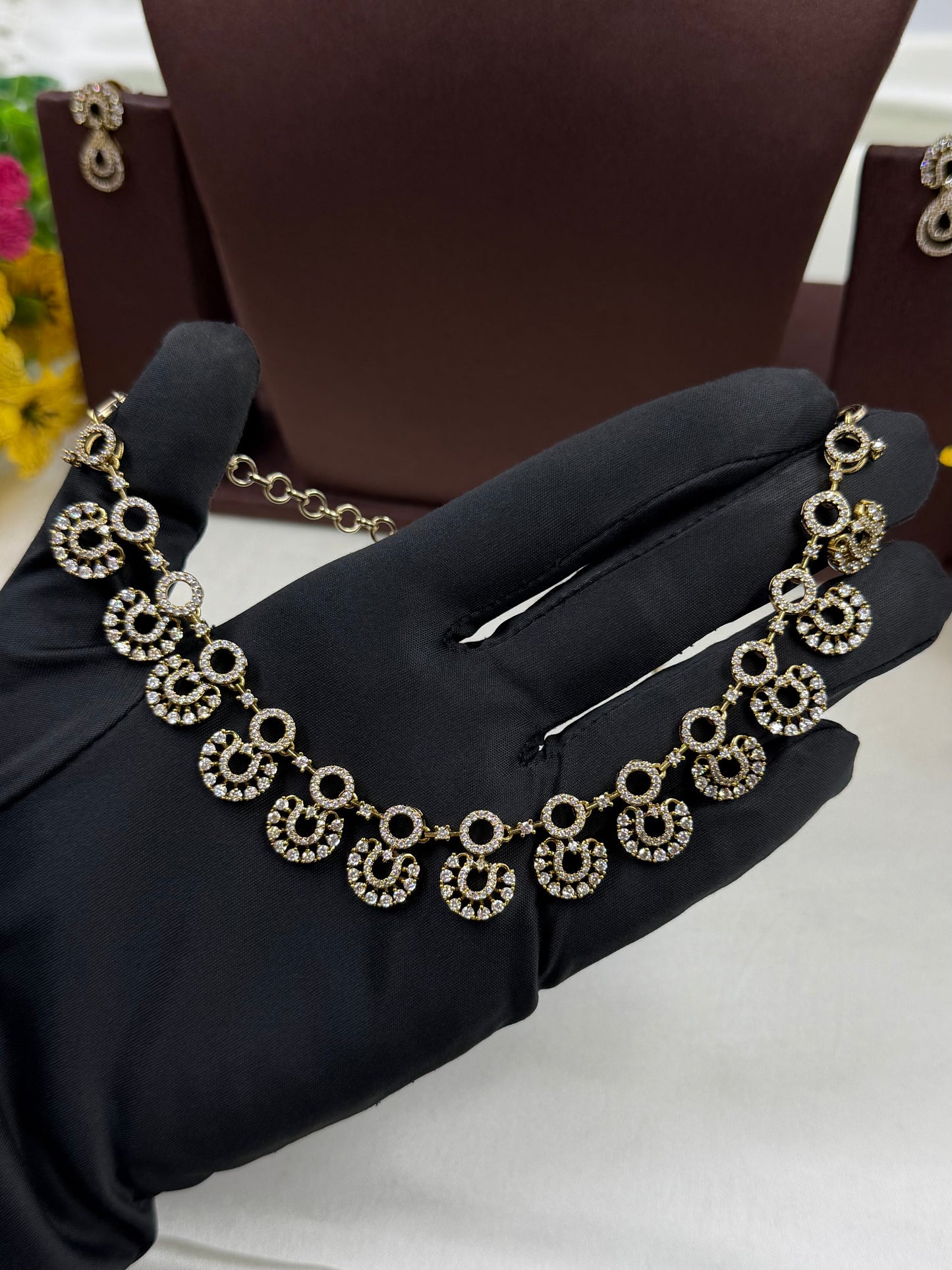 Vidhi Victorian Delicate Necklace