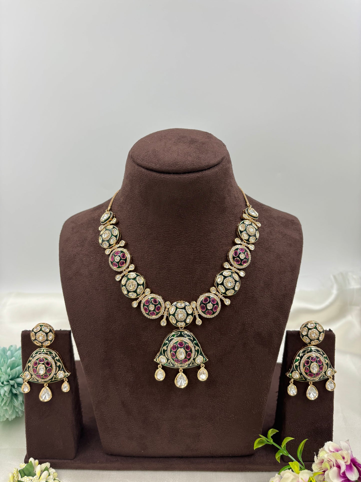 MINA KARI KUNDAN PREMIUM MOISSANITE NECKLACE