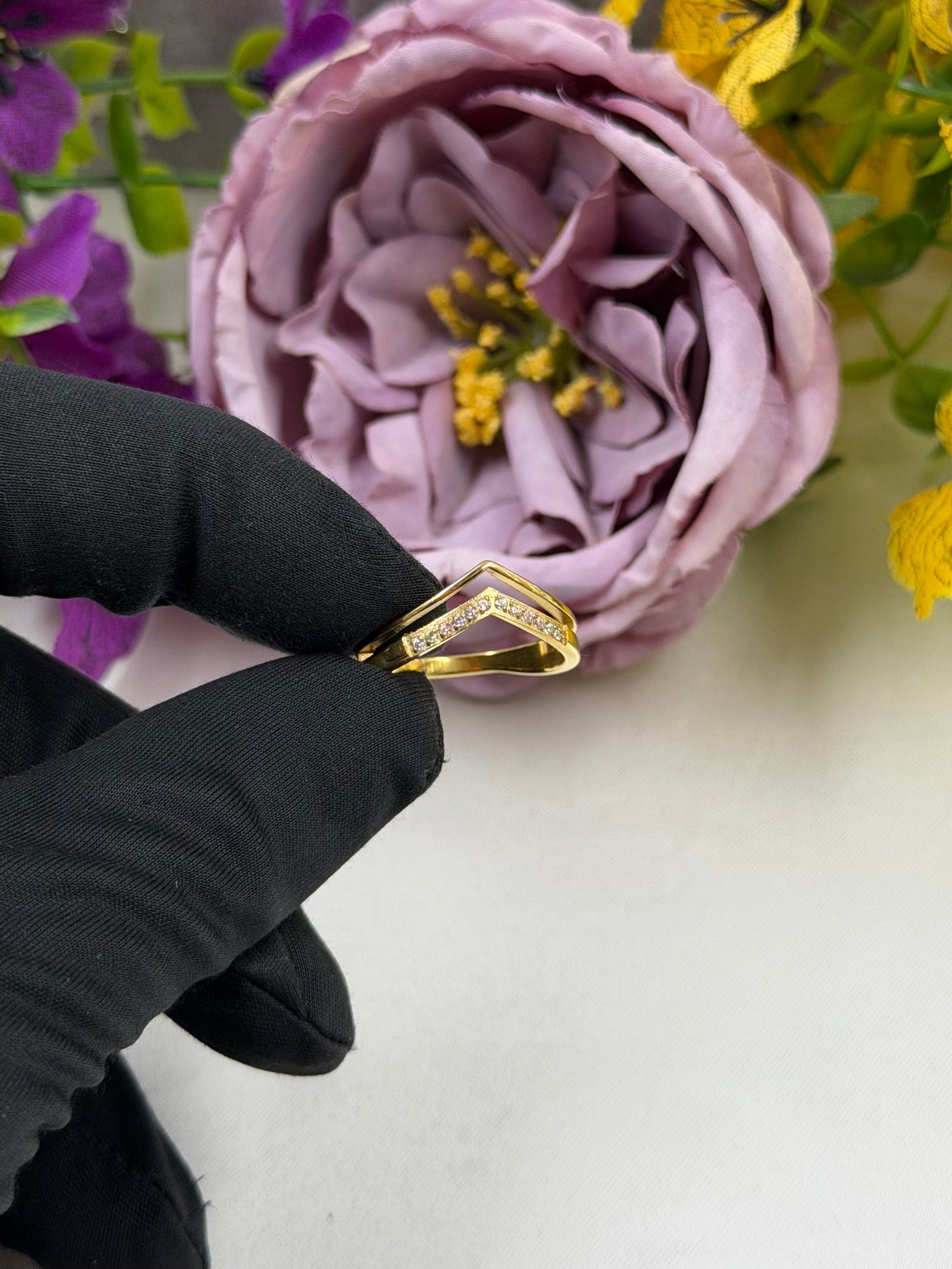 Margaret Finger Ring full product photo on plain background