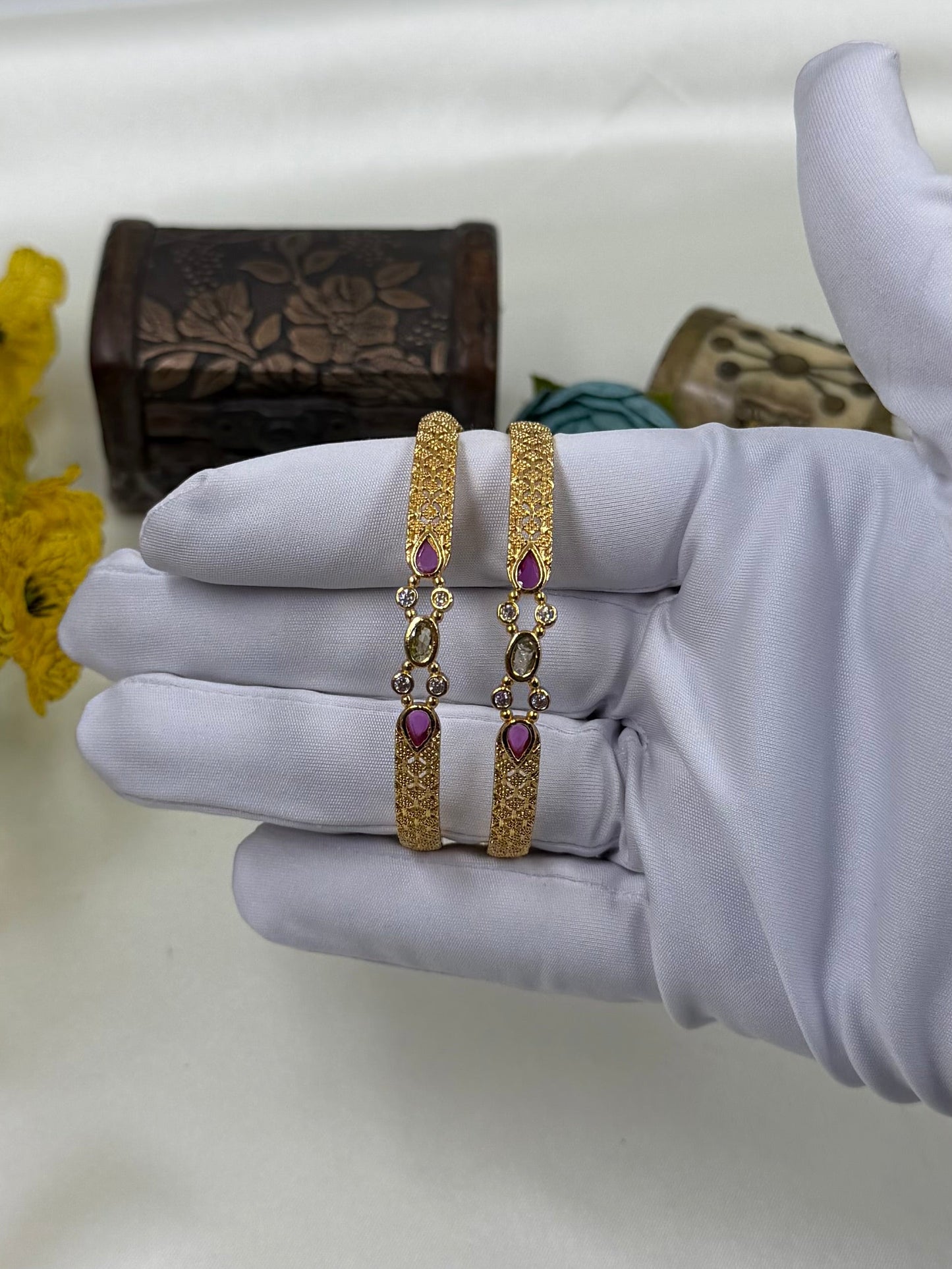 Sharvari Gold Bangles