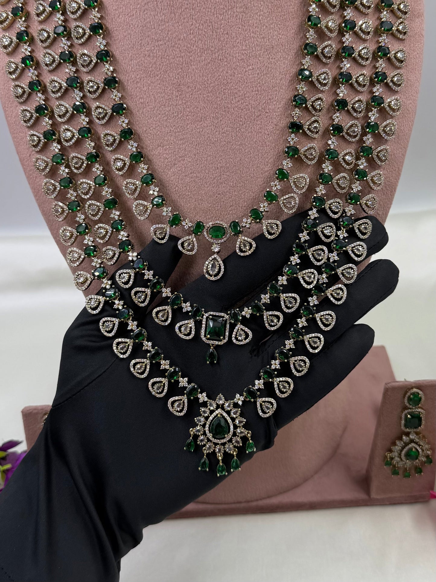 Nayana Triple Layer Victorian Necklace Set