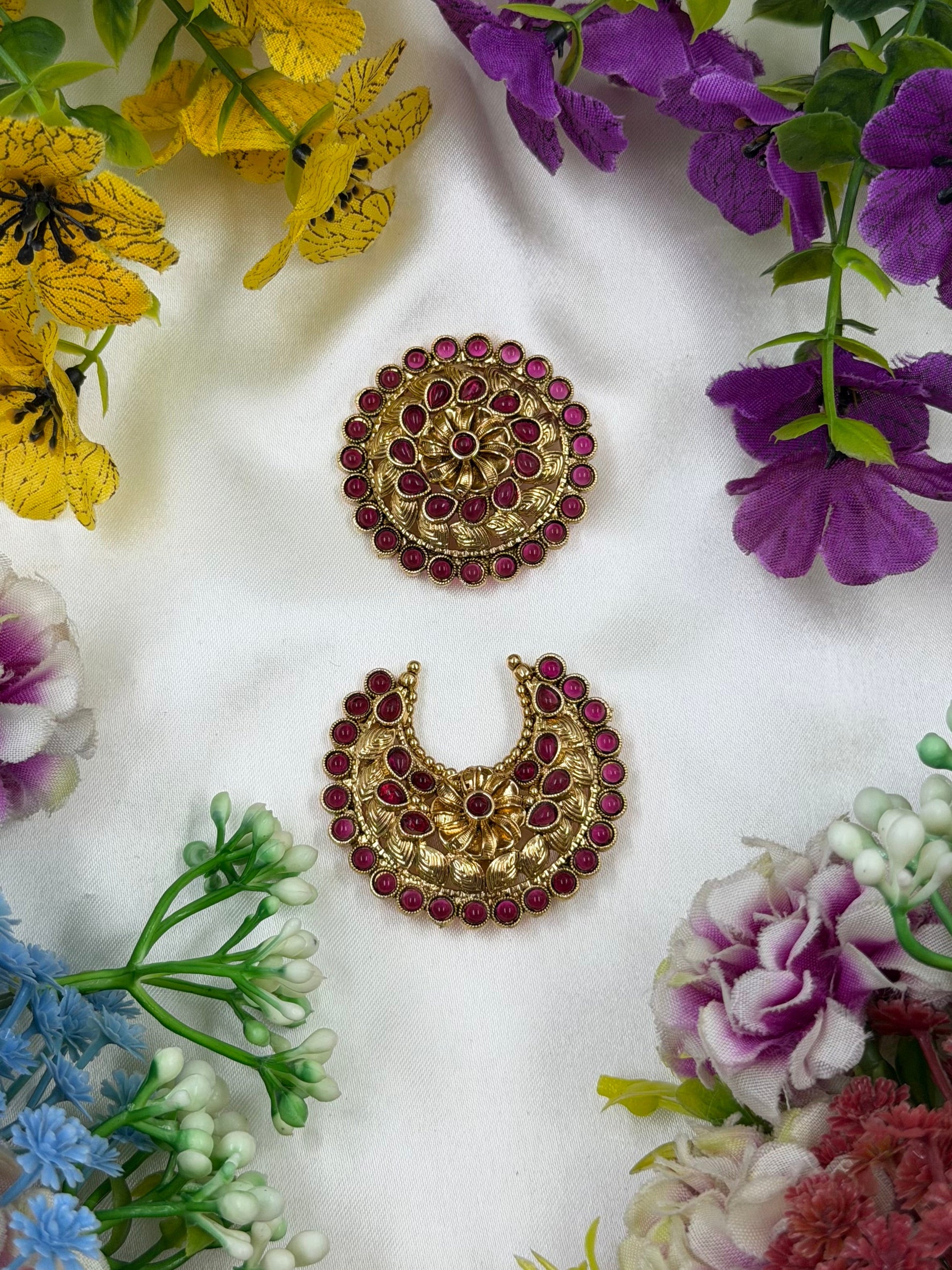 Asmita Hair Pin close-up view
