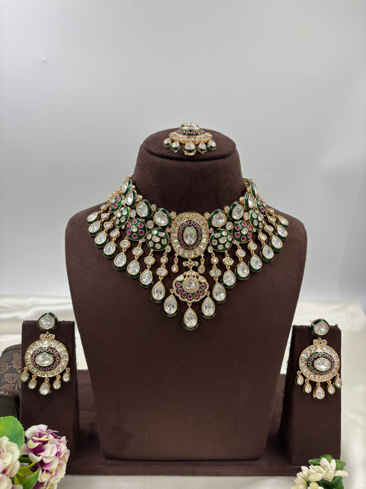 Naayab Vilasa Choker Moissanite Kundan Necklace.