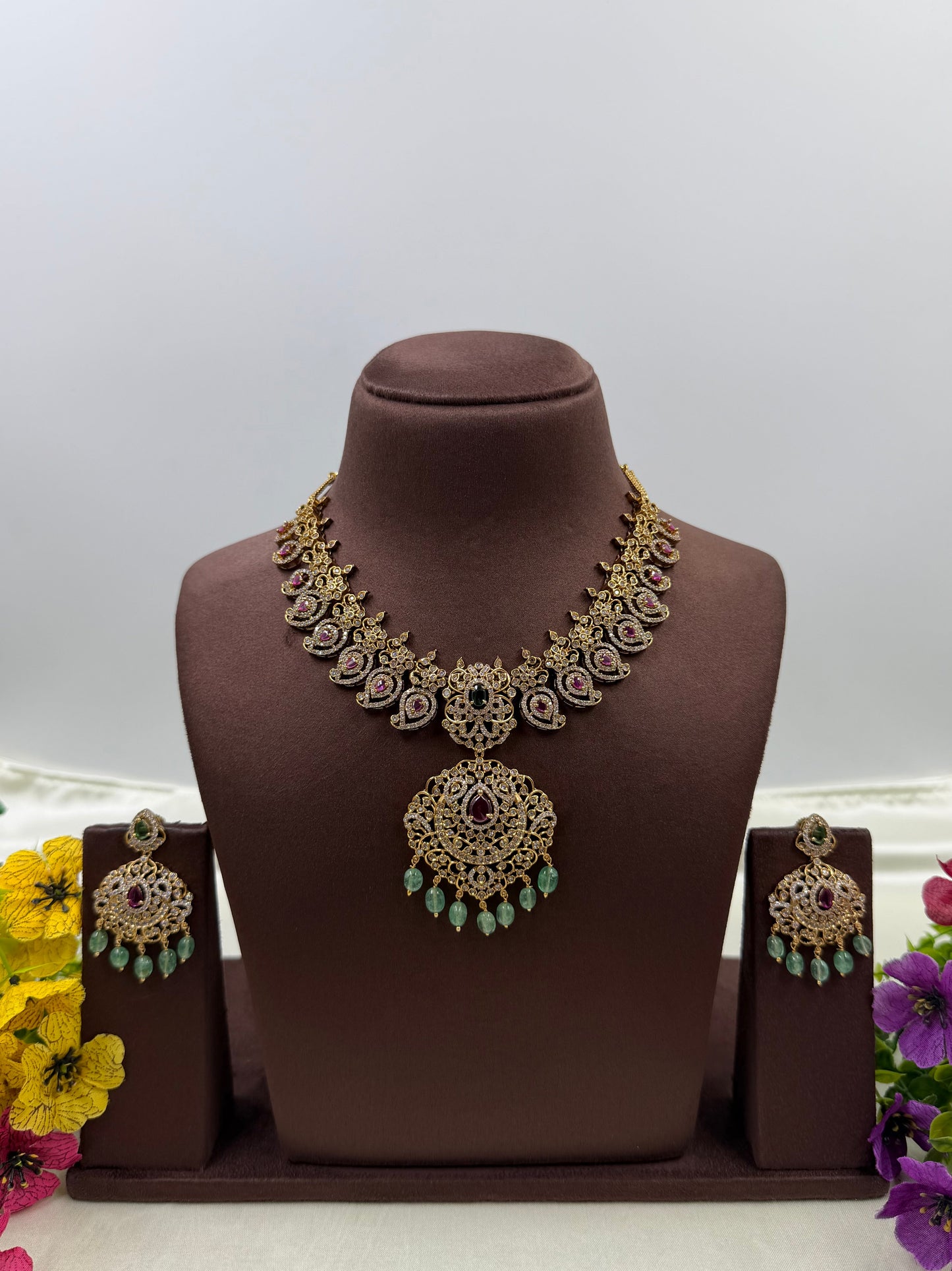 Nisha Victorian Traditional Necklace