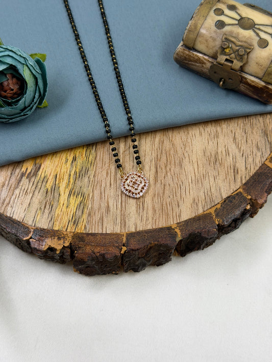 Vintage Floral Cluster Rose Gold Mangalsutra