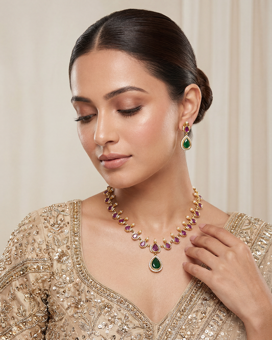 Janvi Traditional Delicate Necklace