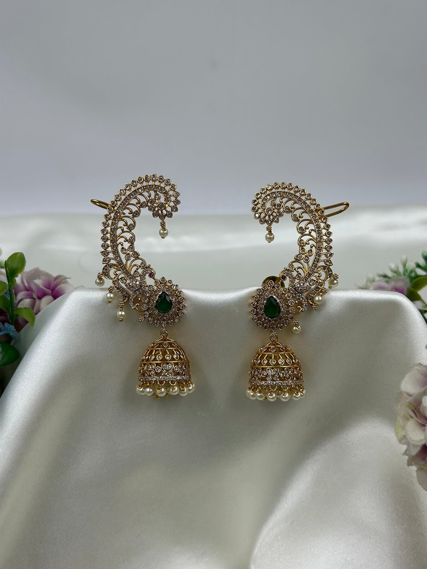 Sanjana Traditional Victorian Earcuff