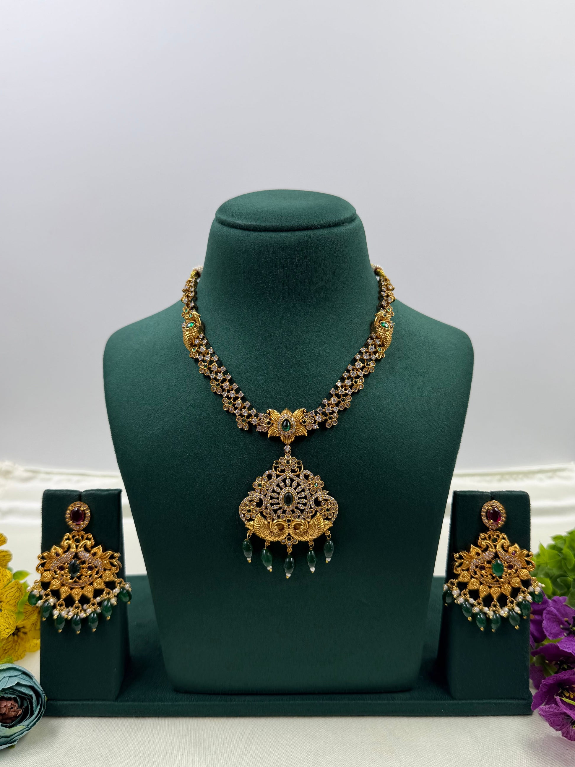 Yogini Necklace Set close-up view
