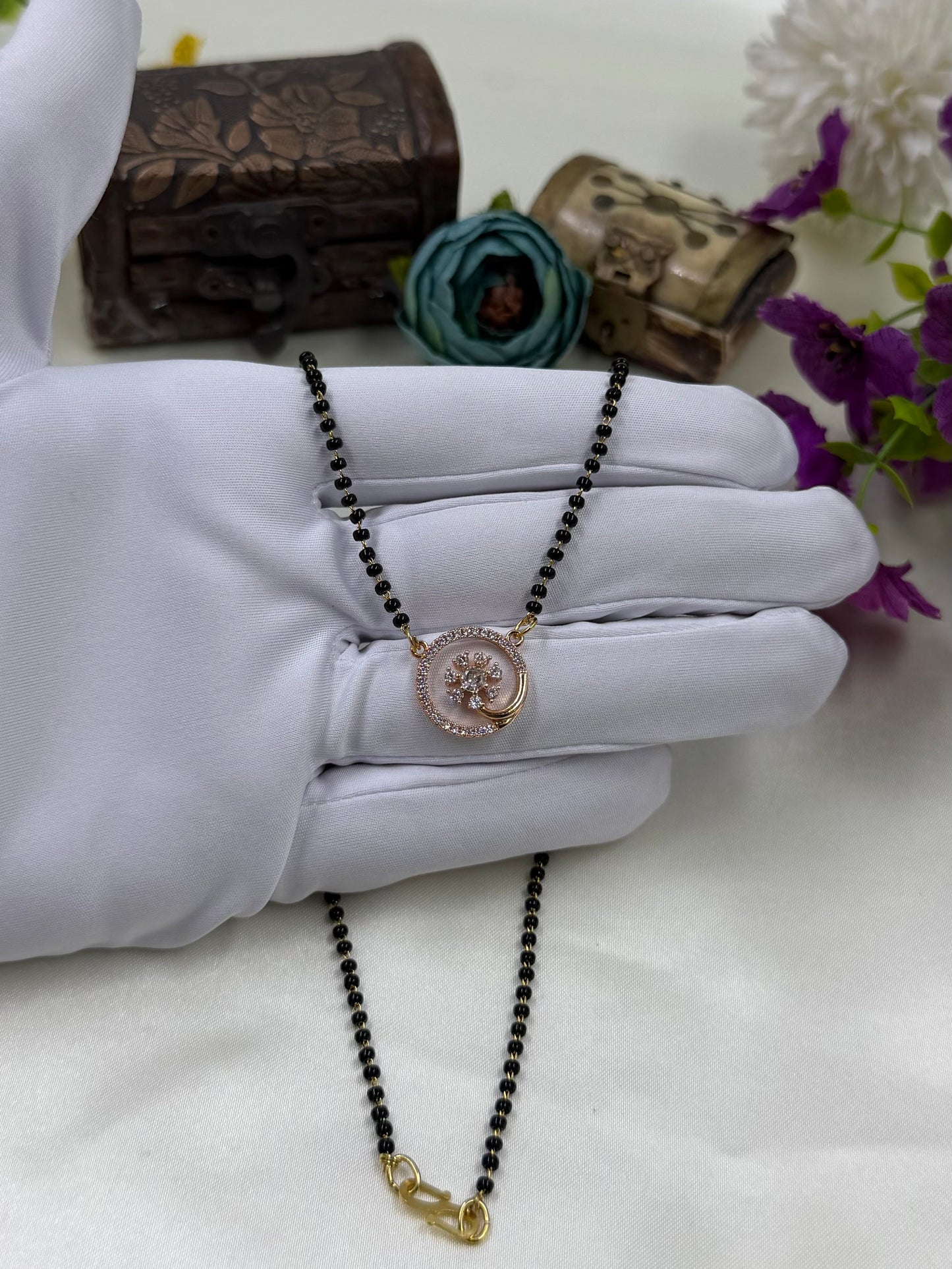 Round Floral Rose Gold Mangalsutra