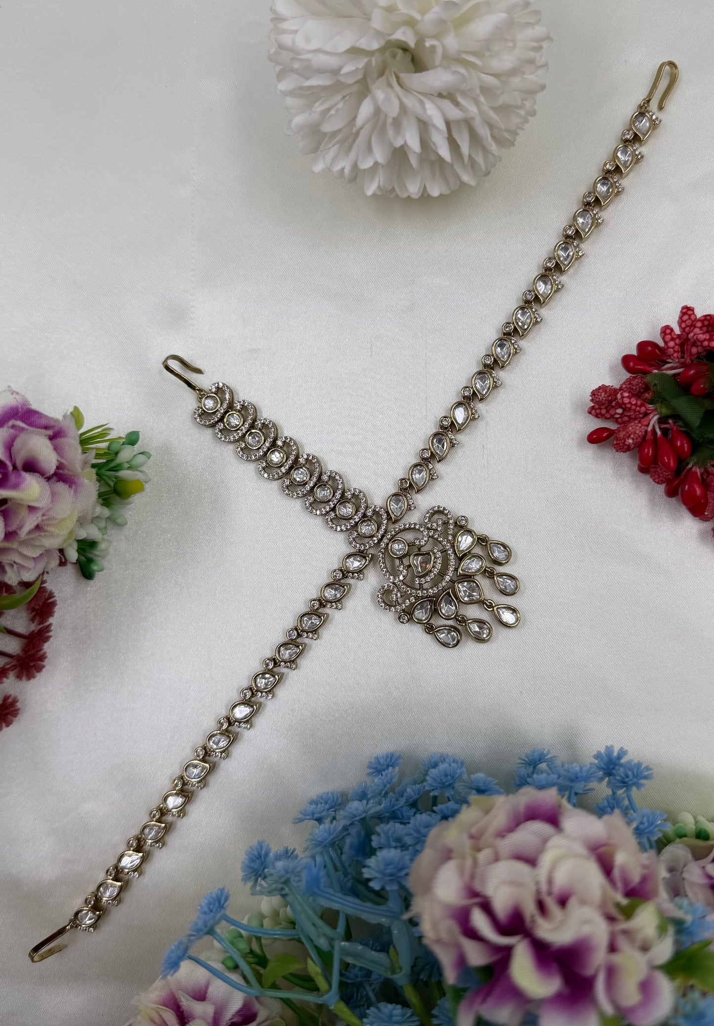 Rukmini Victorian Moissanite Damini