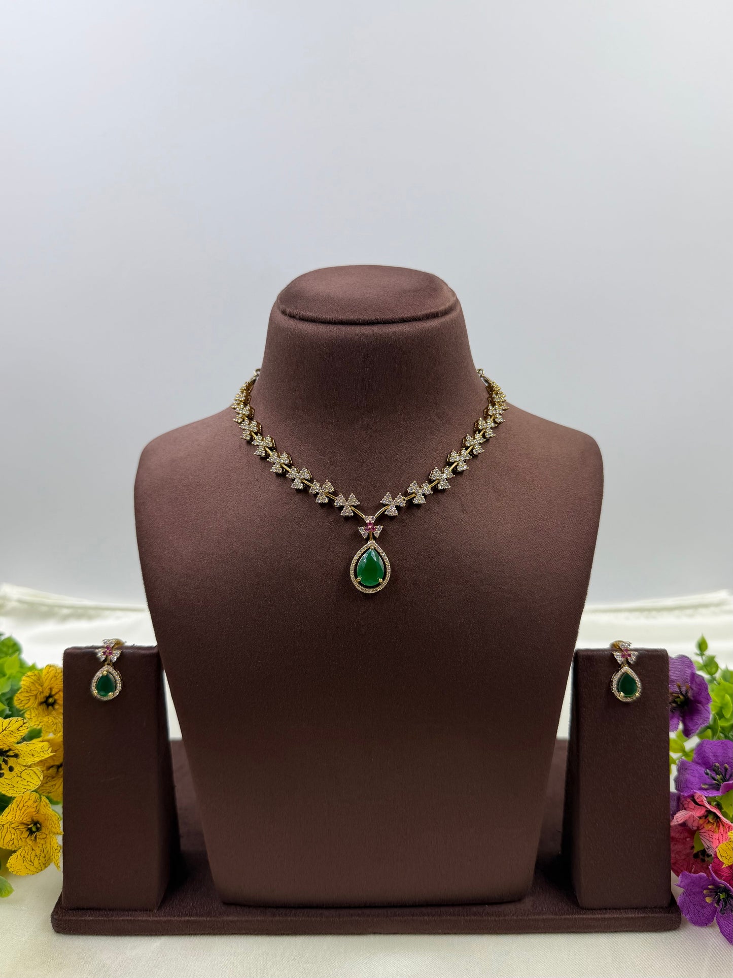 Vidhi Victorian Delicate Necklace