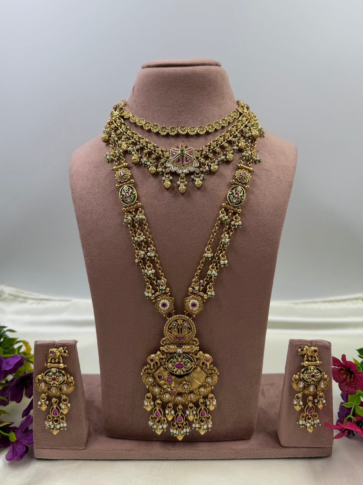 Sakshi Heritage Premium Combo Set
