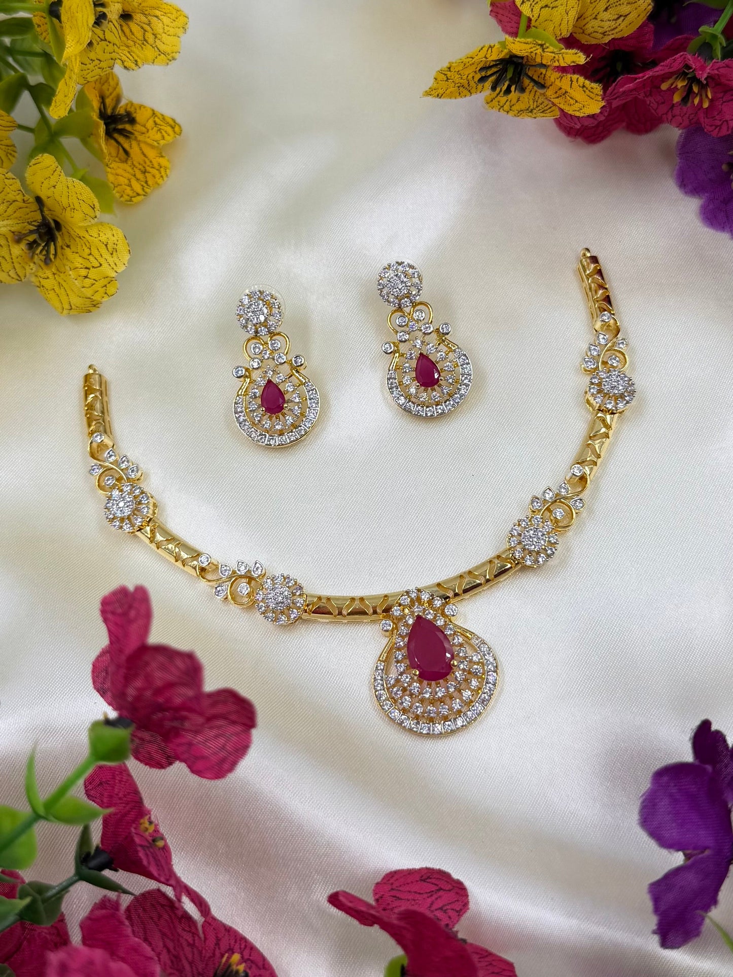 Falak Tow Tone Hasli Necklace