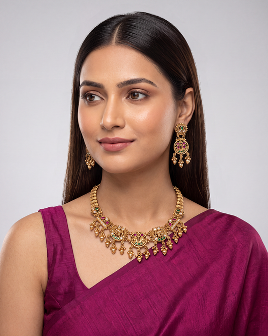 Hena Heritage Necklace Set close-up view