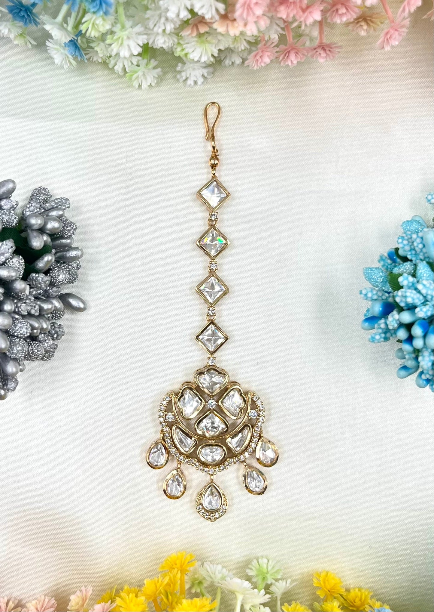Amaya Moissanite Mang Tika