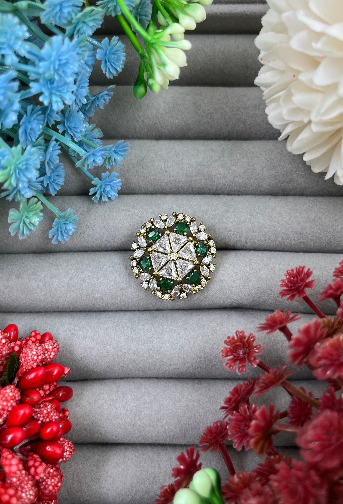 Rulino Victorian Ad Ring