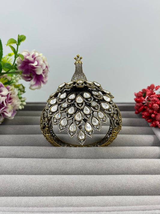 Anuradha Moissanite Kundan Bracelet (Openable)