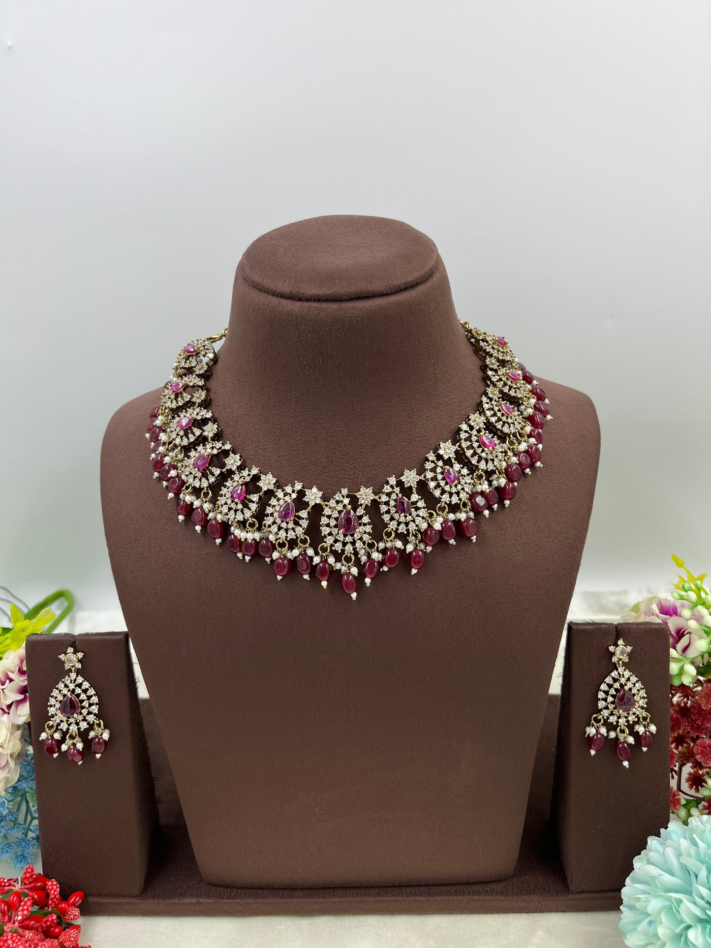 Luri Victorian Necklace