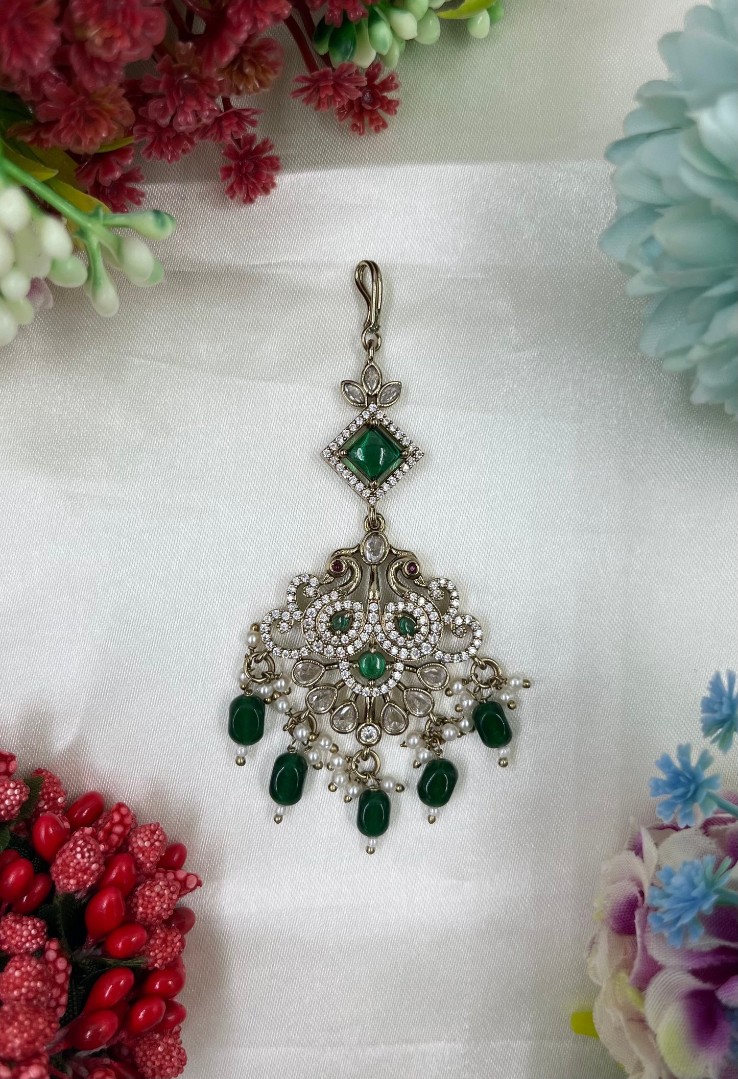 Aaru Victorian Tika