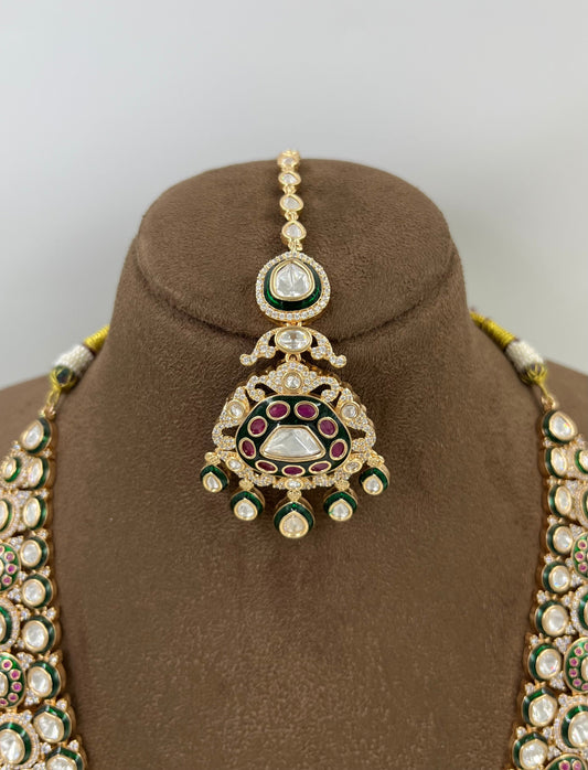 Noor-E-Riyasat Moissanite Kundan Necklace