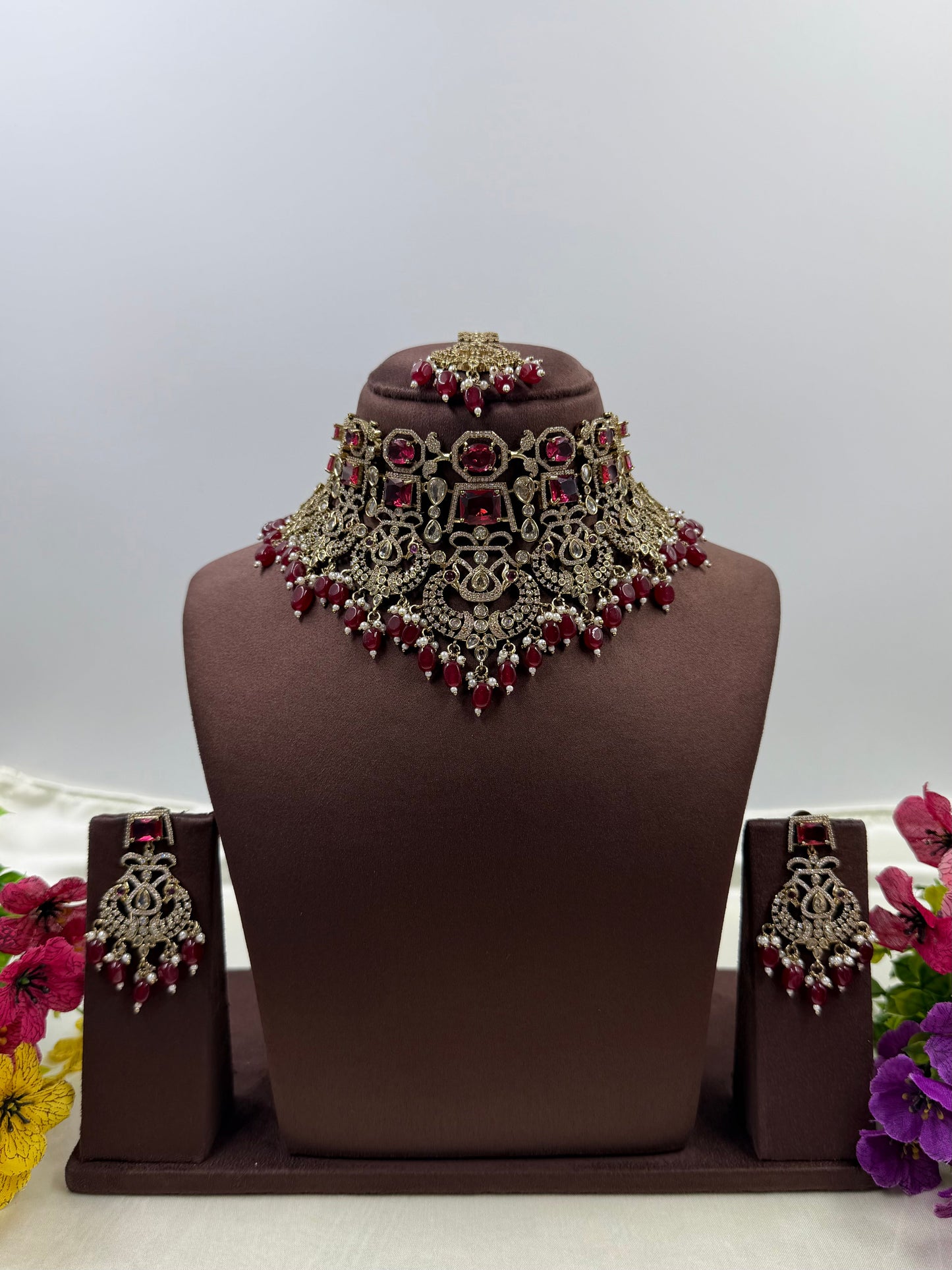 Shanaya Victorian Premium Choker Set