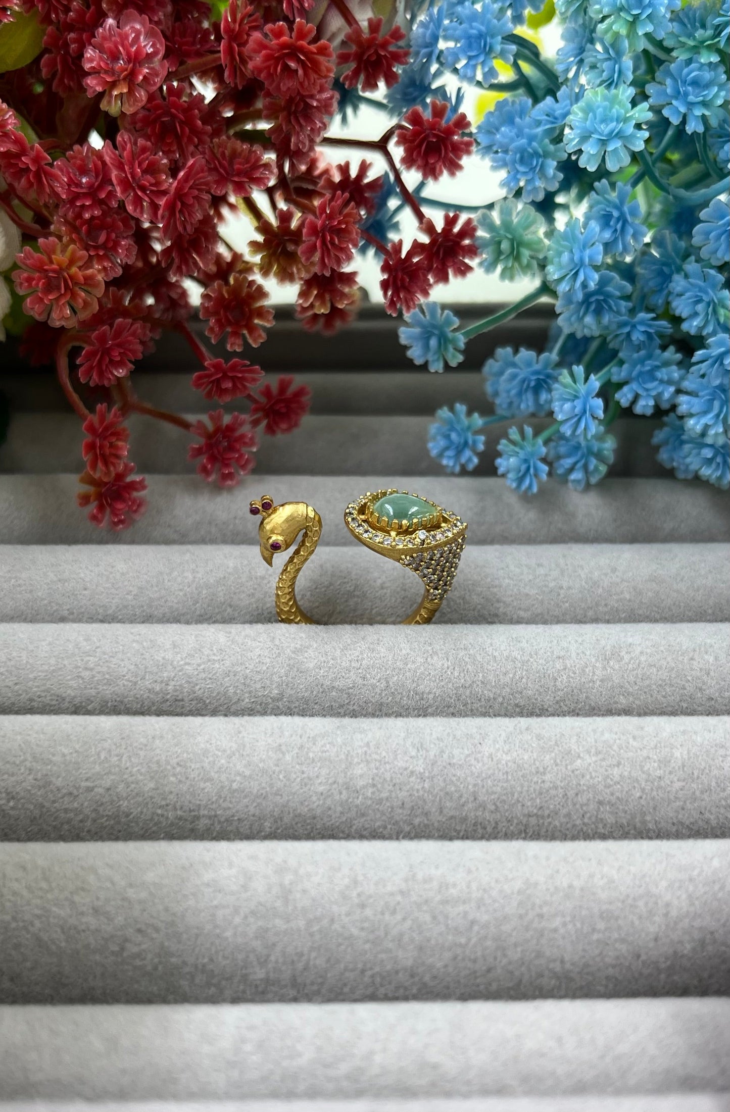 The Royal Peackok Adjustable Kundan Finger Ring.