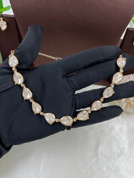 Deli Premium Moissanite Kundan Necklace